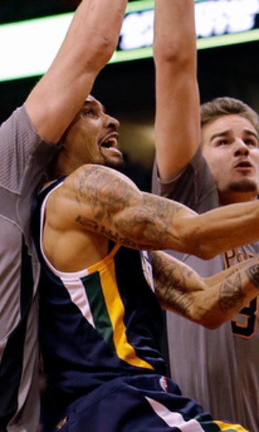 Johnson's big 4th quarter gives Jazz 106-101 win over Suns (Jan 16, 2017)